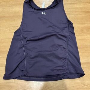 Under Armour Women's purple Tank Top